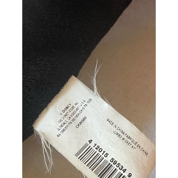 Authentic Disney Store Exclusive Giant Mickey Mouse Plush 40in - Picture 5 of 6